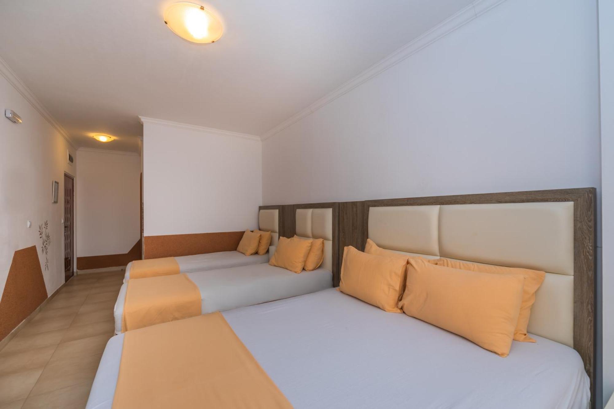 Apartments Dobra Voda Room photo